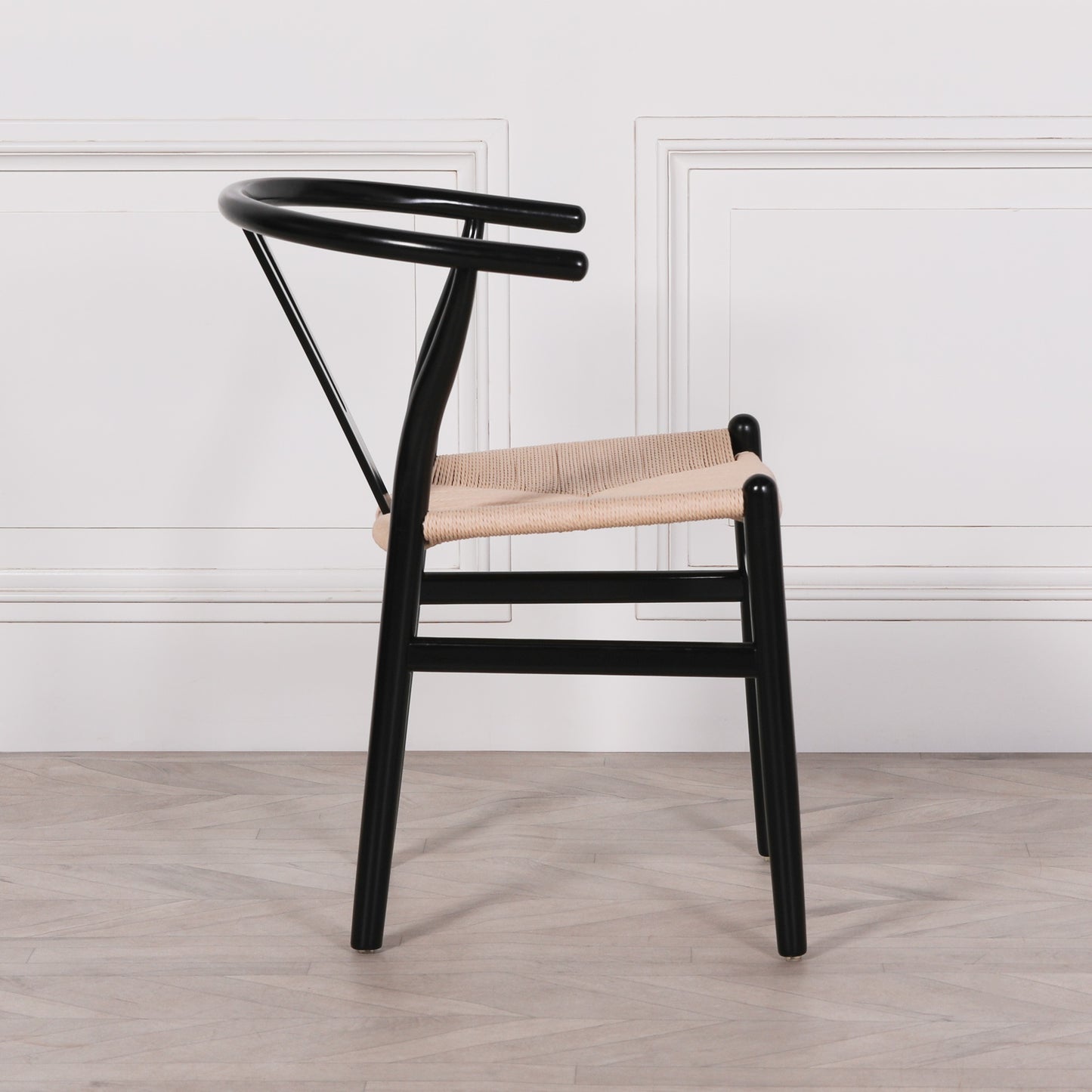 ֎Wishbone Black Painted Wooden Dining Chair